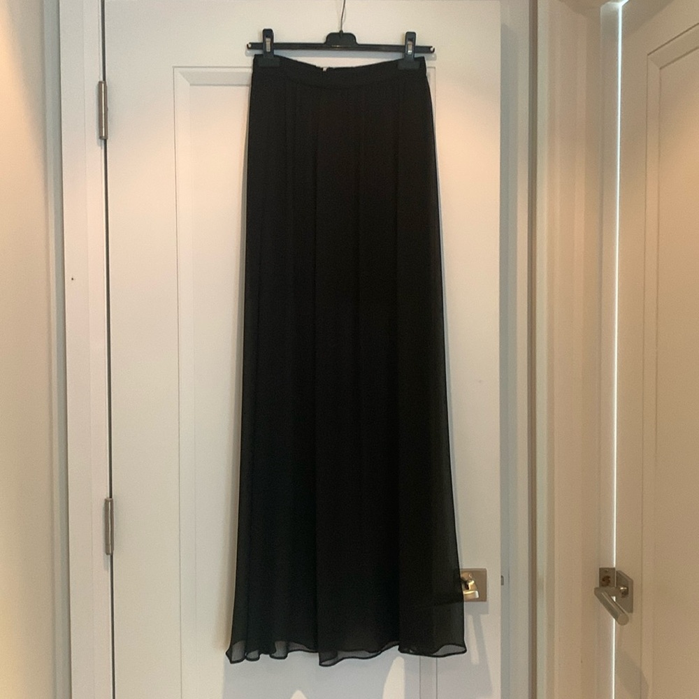 Alice and Olivia Maxi skirt size 2